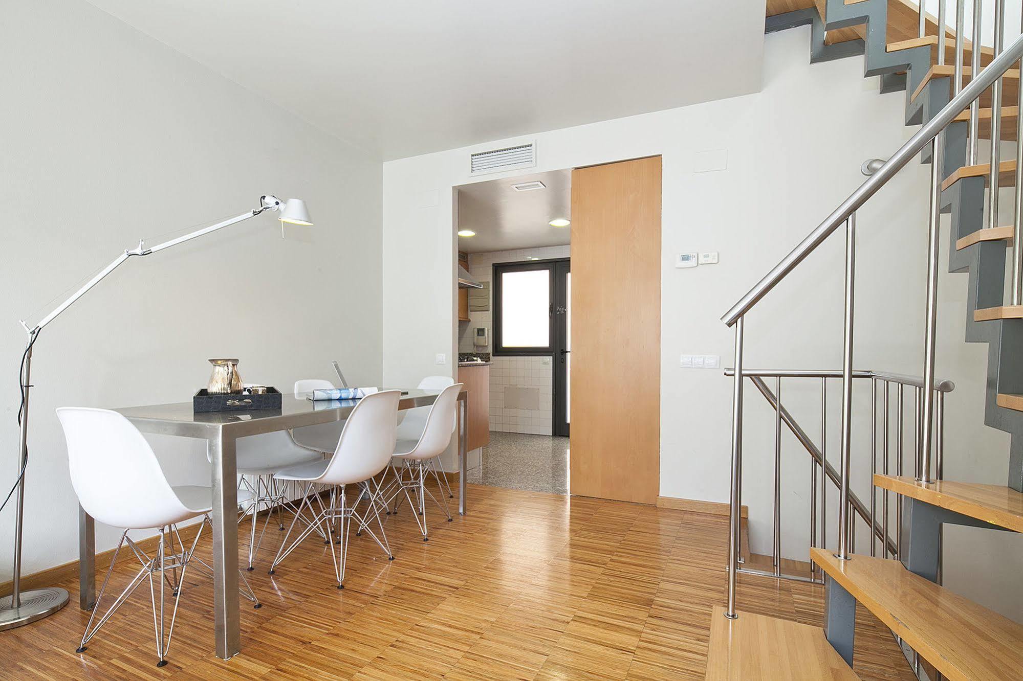 My Space Barcelona Park Gueell Apartments Εξωτερικό φωτογραφία