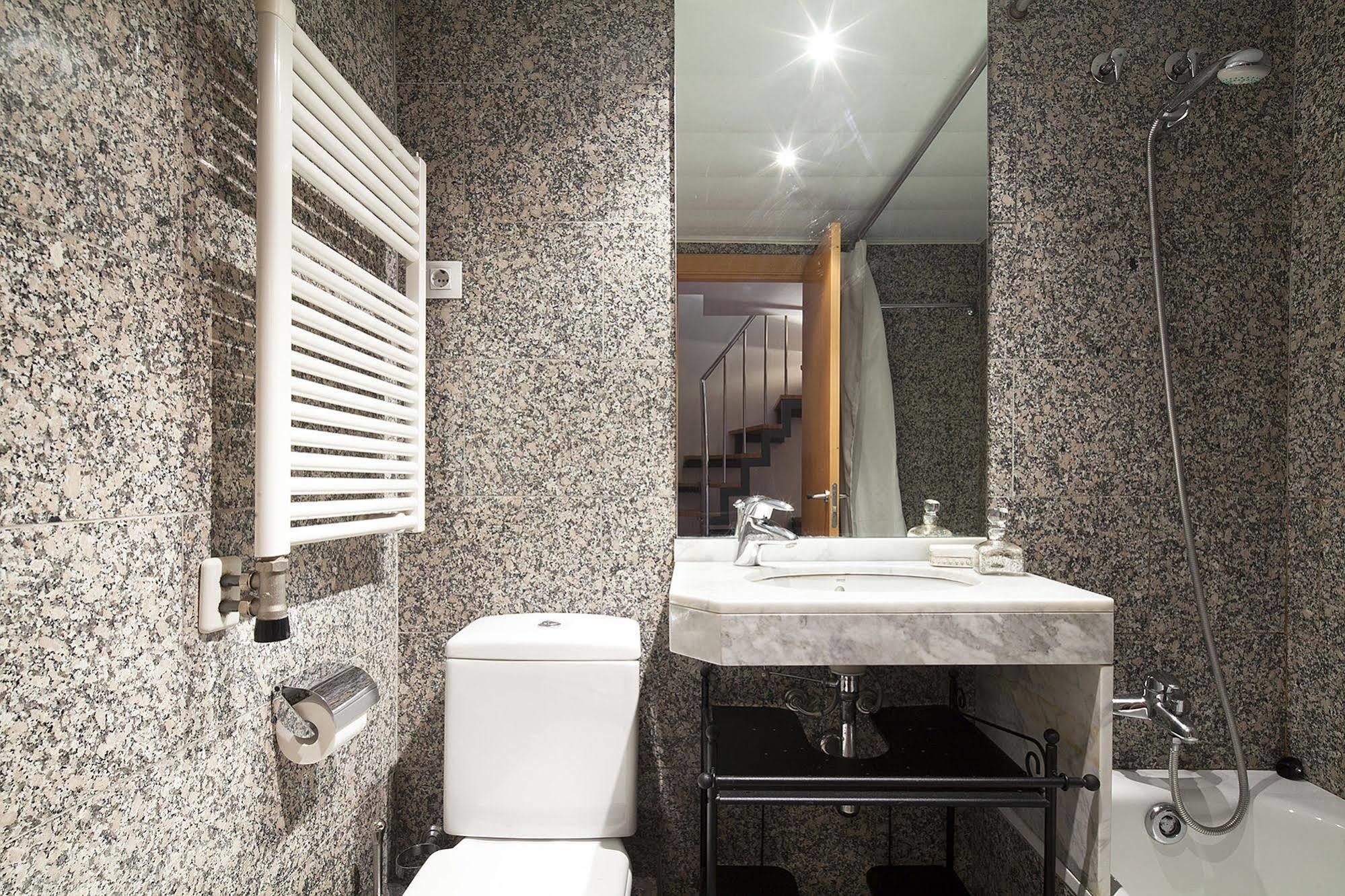 My Space Barcelona Park Gueell Apartments Εξωτερικό φωτογραφία